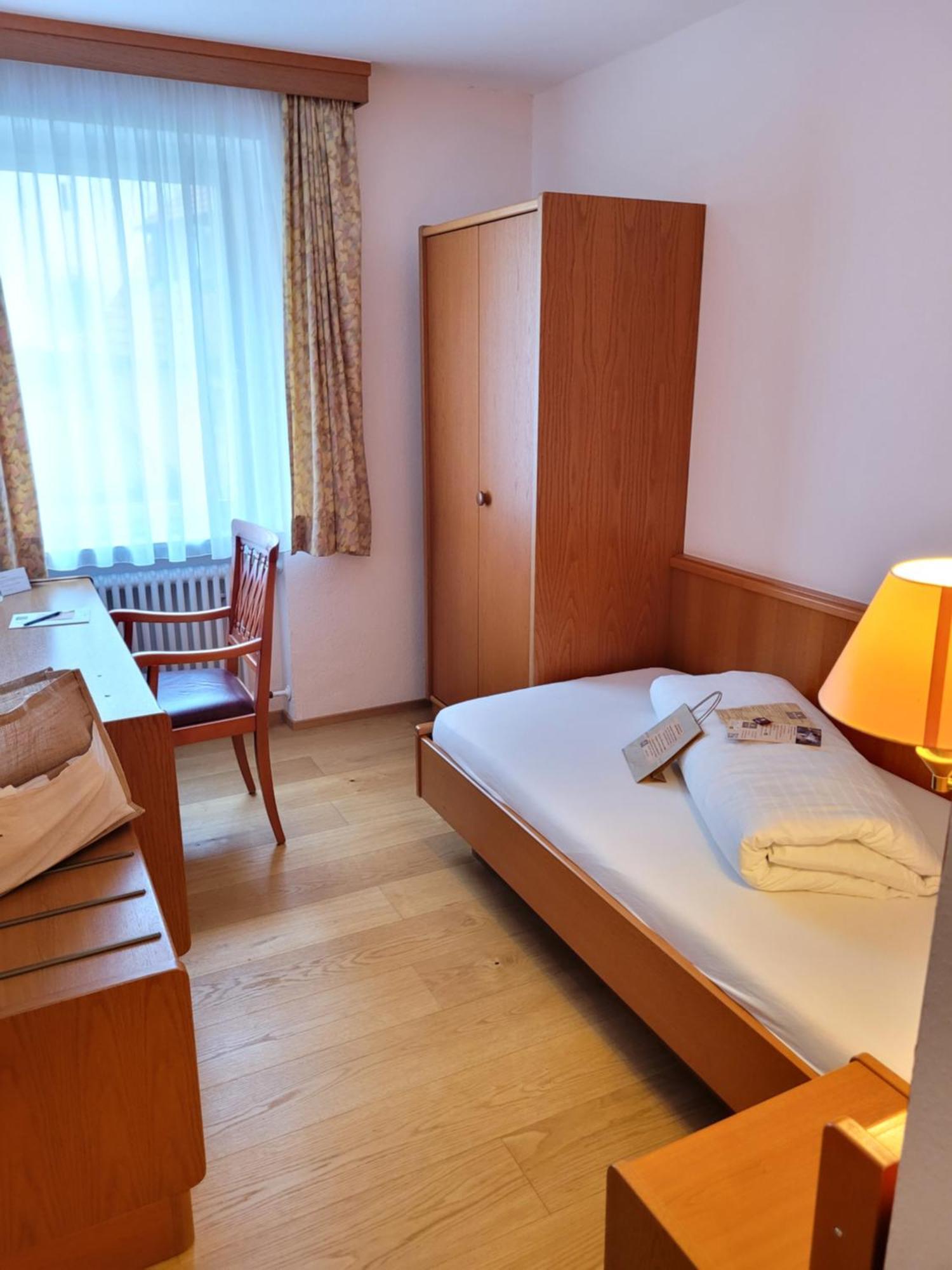 Hotel Herrmann Münsingen エクステリア 写真